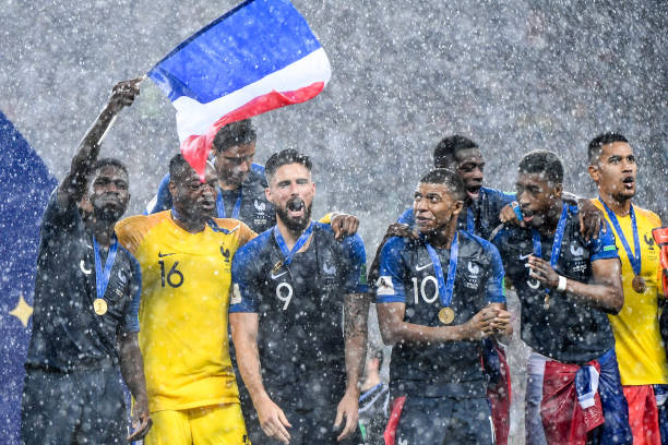 意两地的转 意两地的转